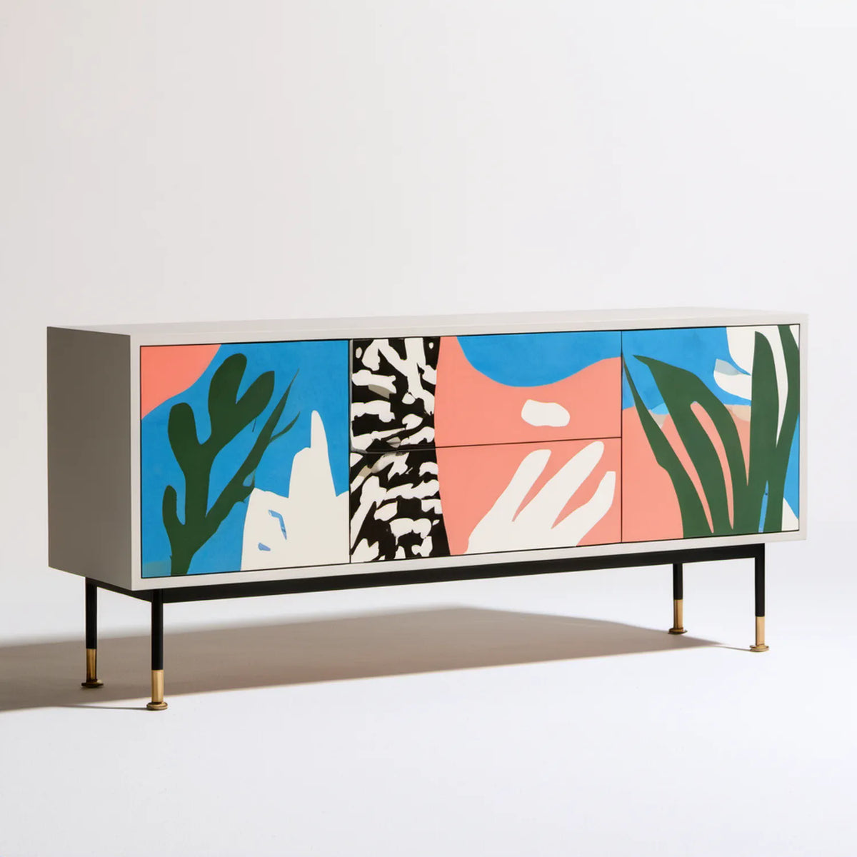 Szafka RTV 160 x 40 x 75 cm biała z kolorowym nadrukiem i czarno-złotymi nogami, MDF